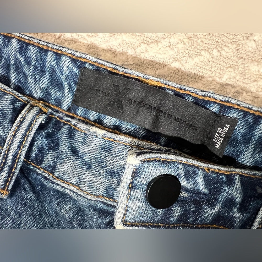 Alexander Wang Bite High Rise Shorts - Light Indigo Aged - Size 30 - Picture 2 of 5
